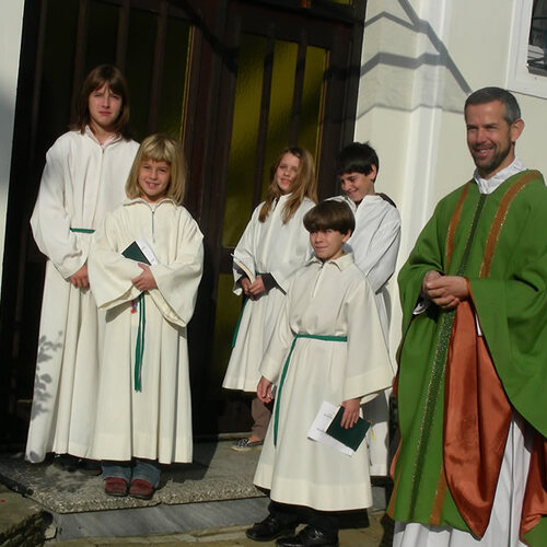 Hanna und Lena Seitner, ? Mayer, Patrick Schober, Michael Wedl, P. Maurus